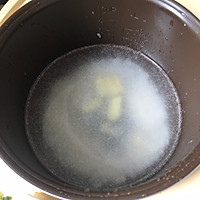 香菇瑶柱鸡肉粥的做法图解3