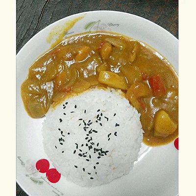 【咖喱土豆鸡肉饭】
