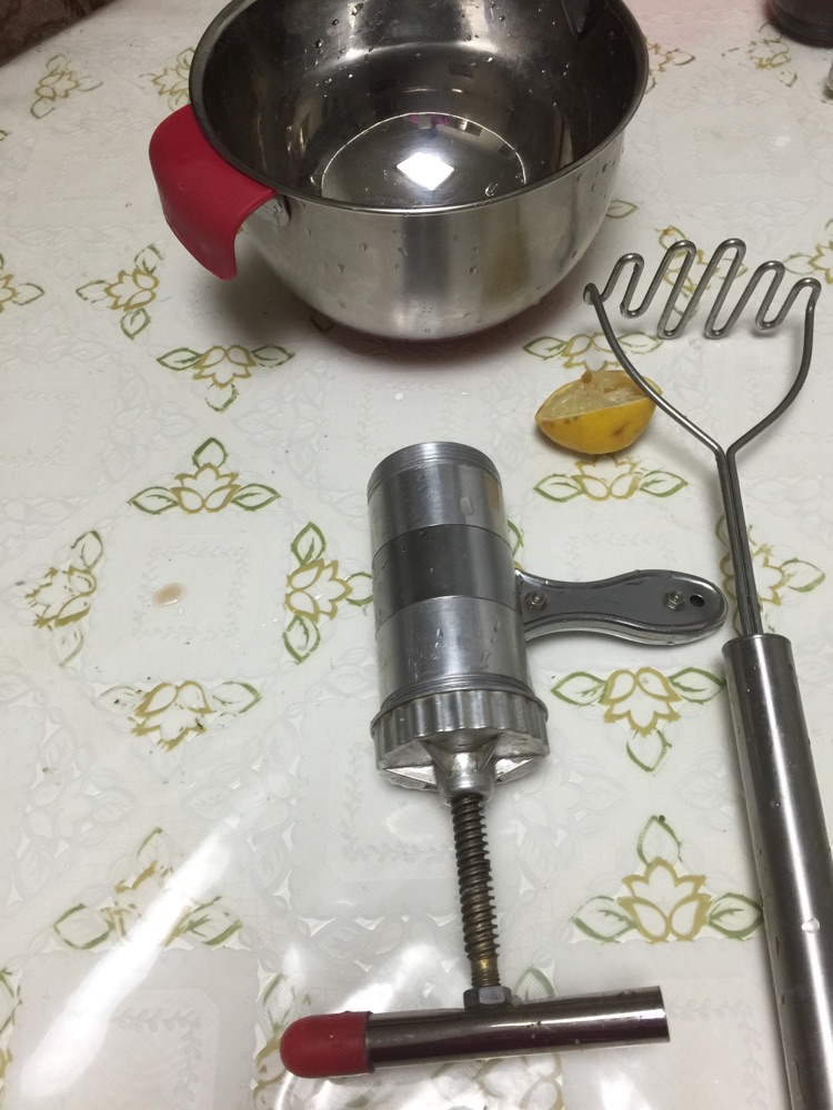 压力锅版果丹皮．山楂卷的做法图解4