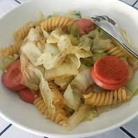 卷心菜香肠意面的做法图解8