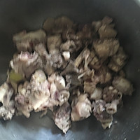 土豆鸡块的做法图解1