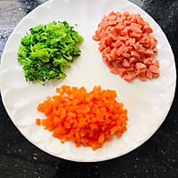三色黎麦蔬菜肉松饭团的做法图解9