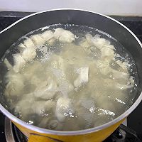 青椒炒面筋的做法图解2