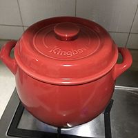 红枣雪梨枸杞银耳汤的做法图解9