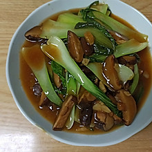 小炒香菇油菜