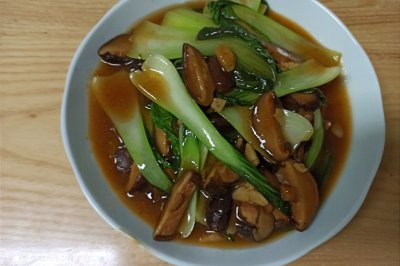 小炒香菇油菜