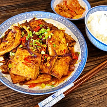家常菜酱爆柴锅豆腐