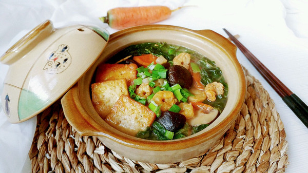 虾仁豆腐杂货锅