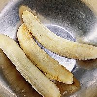 香蕉蔓越莓磅蛋糕的做法图解2