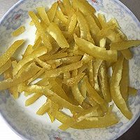 柚子皮糖的做法图解1