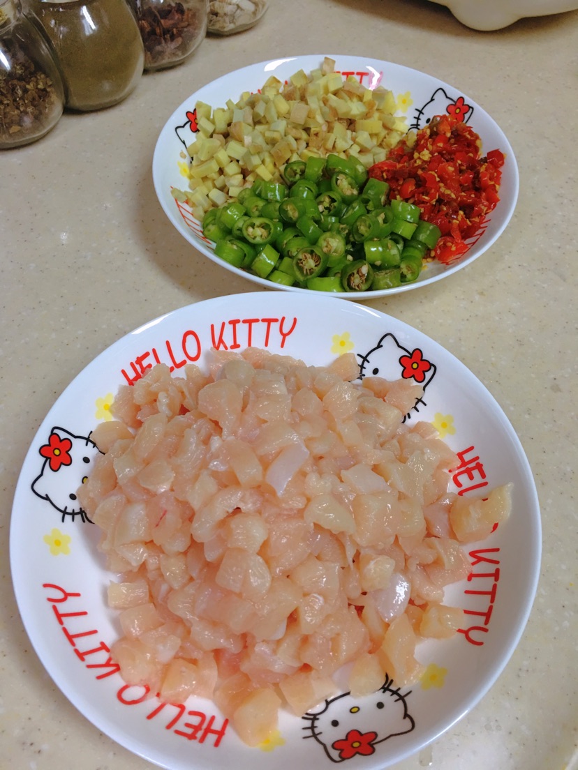 自贡小女人～子姜鸡胸肉的做法图解1