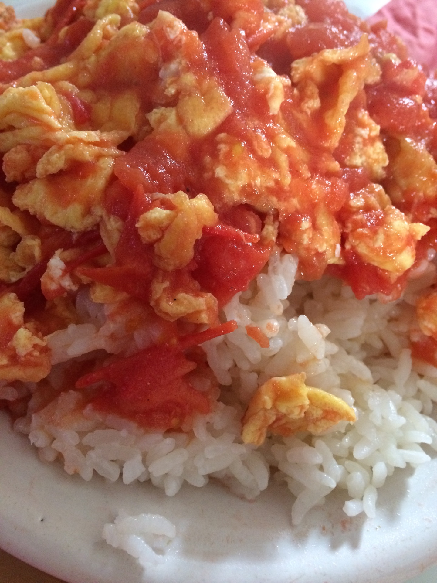 查看"西红柿鸡蛋盖饭"的成品图 - 菜谱-美食天下