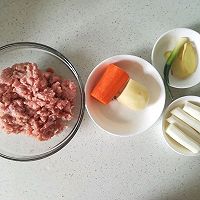 鲜肉山药小馄饨：宝宝辅食营养食谱菜谱的做法图解1