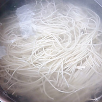#钟于经典传统味#老坛酸菜牛肉面的做法图解7