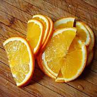冰糖炖橙子的做法图解1