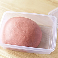 粉红色糖渍樱花牛肉汉堡-堆积生活中的甜蜜点点滴滴的做法图解5