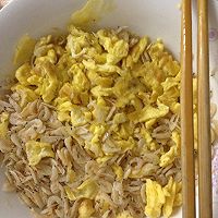 韭菜鸡蛋馅水饺的做法图解3
