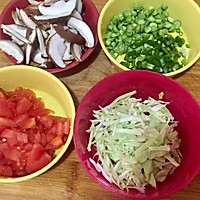 #多力金牌大厨带回家-上海站#时锦蔬菜虾滑汤的做法图解2