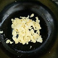 简单又营养的 ——彩椒炒鸡蛋的做法图解4
