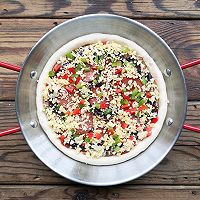 在家自己动手做出美味的红肠蘑菇披萨#我为奥运出食力#的做法图解14
