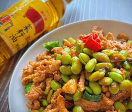 #菜油就选外婆乡，新鲜开榨抢先尝#毛豆肉丝的做法
