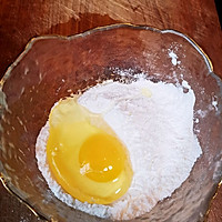 #快手又营养，我家的冬日必备菜品#爆汁酥皮炸鸡翅的做法图解5