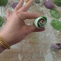 多彩玫瑰花馒头的做法图解8