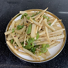 爆炒爽脆可口藕条