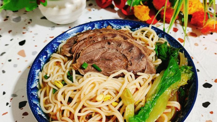 香辣牛肉面