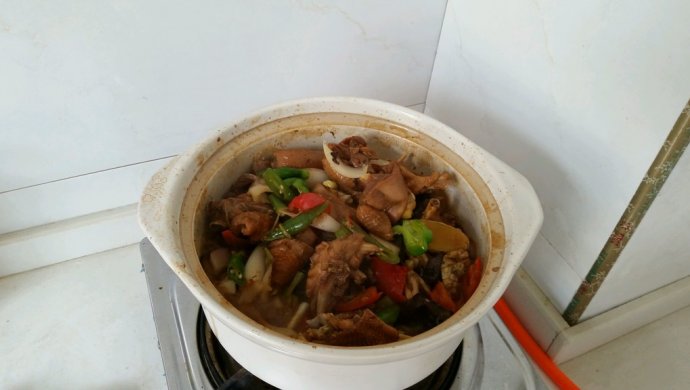 黄焖鸡