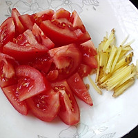 番茄姜丝鱼丸汤的做法图解3