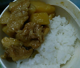 五花肉炖土豆（孕妇食谱）的做法