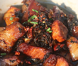 红烧肉焖梅菜干的做法