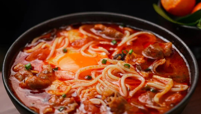 番茄肥牛螺蛳粉