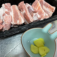 糖醋排骨的做法图解1