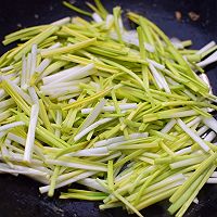 下饭神器|蒜苗滑蛋的做法图解4