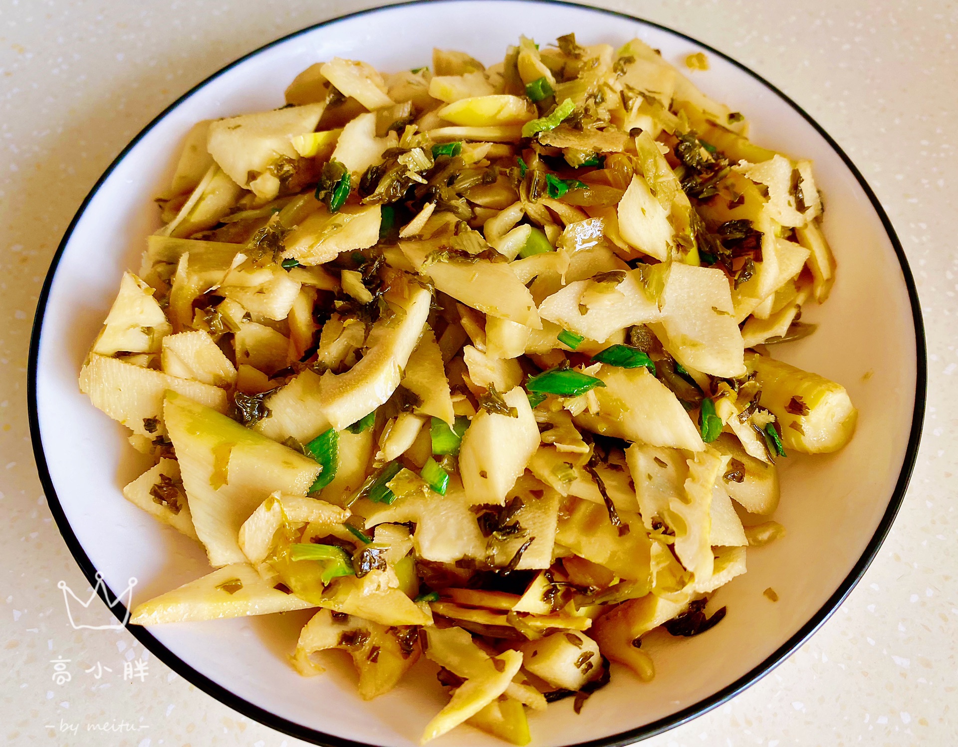 Stir fried Asparagus with cabbage