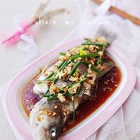 万字纯酿造酱油试用报告之2——清蒸鲈鱼的做法图解12