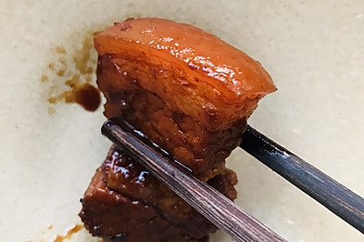 还原最简单的红烧肉做法，不加任何香料