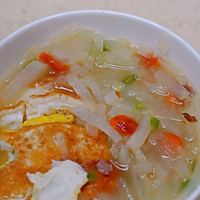 #精致一人食#煎蛋萝卜汤的做法图解3