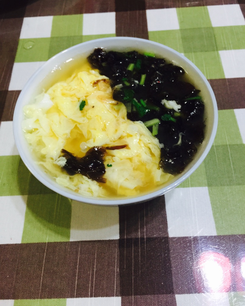 紫菜蛋花汤的做法图解3