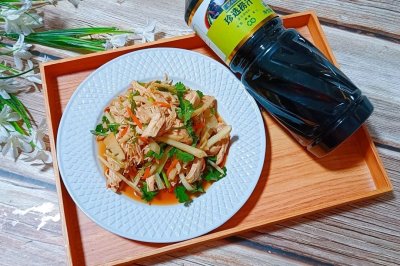 捞汁笋丝鸡胸肉