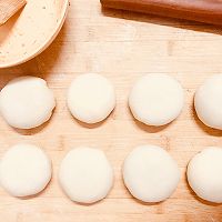 #味达美·名厨汁味正当夏#爆汁鲜肉苏式月饼的做法图解7