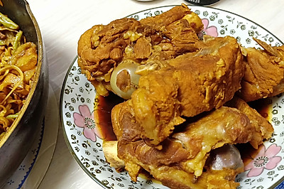 酱大骨头～