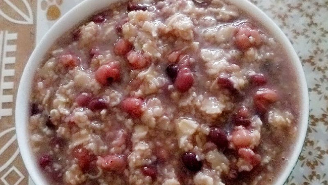红豆薏米小米燕麦粥的做法