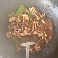 #李锦记X豆果 夏日轻食美味榜#红烧鱿鱼的做法图解5