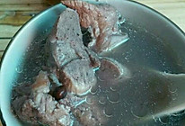 黑豆猪骨汤的做法