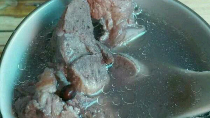 黑豆猪骨汤