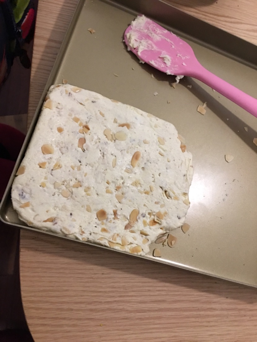 杏仁牛轧糖的做法图解5
