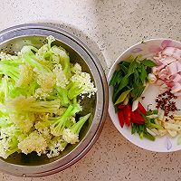 吃一次就会爱上有机菜花炒肉色香味俱全的做法图解2